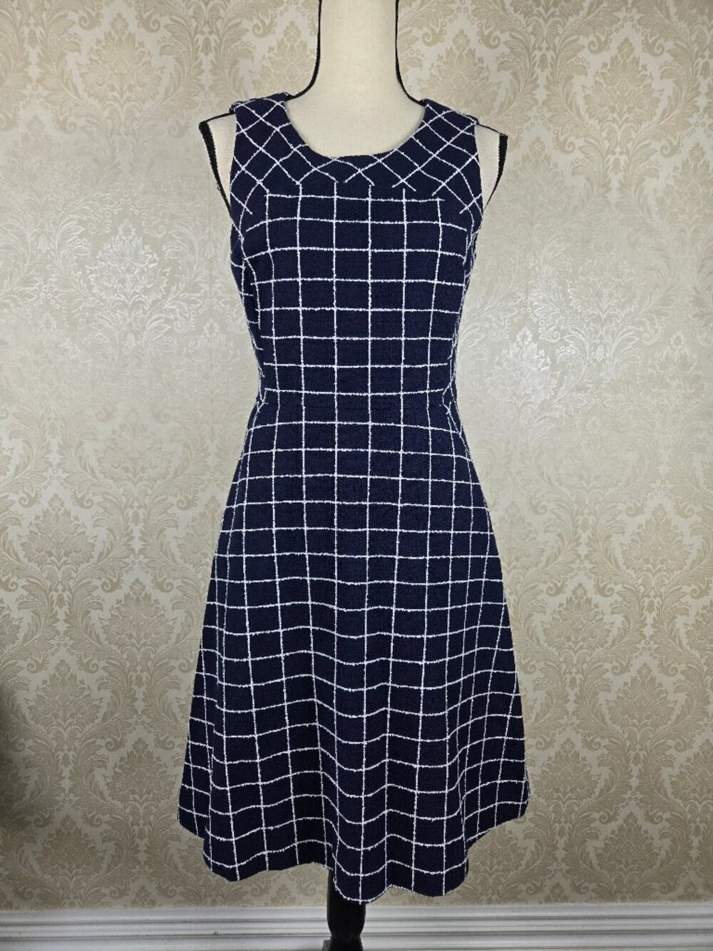 J Crew Size 6 Navy White Windowpane Plaid Tweed Dress Sleeveless A-Line Skirt